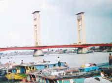 Jembatan_Ampera