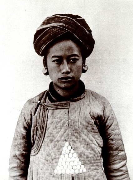 Lue woman (Pavie 1895)