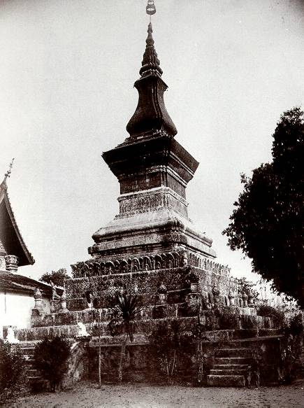 Vat That Luang:   the Stupa (E.F.E.O.  1930)