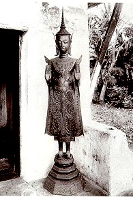 Vat Pa Phay: Buddha attired in abhaduya "Quietening Family Disputes". (E.F.E.O. 1930)