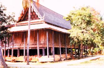 slide1.JPG (21517 bytes)