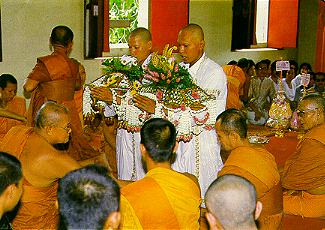 buddhist13.jpg (24285 bytes)