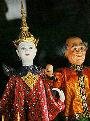 Copy of hoon_kra_bok.jpg (16974 bytes)